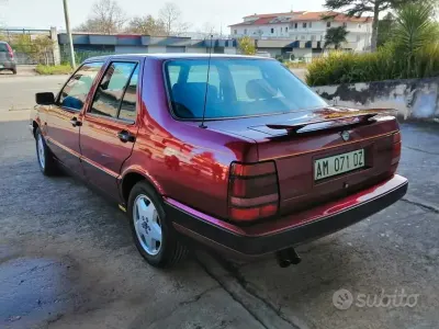 Usata Lancia Thema 215 CV (158 kW) 1988 Rosso Berlina