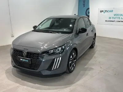 Usata Peugeot 208 Allure 100 CV (73 kW) 2025 Grigio Utilitaria
