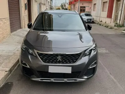 Usata Peugeot 3008 GT-line 120 CV (88 kW) 2020 Grigio SUV