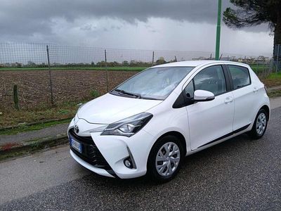 Usata Toyota Yaris Edition 69 CV (50 kW) 2017 Other Berlina