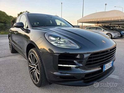 Porsche Macan S