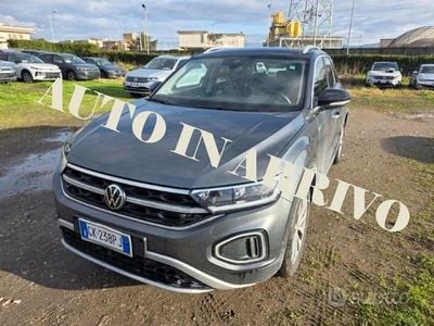 Usata VW T-Roc Style 150 CV (110 kW) 2022 Grigio SUV