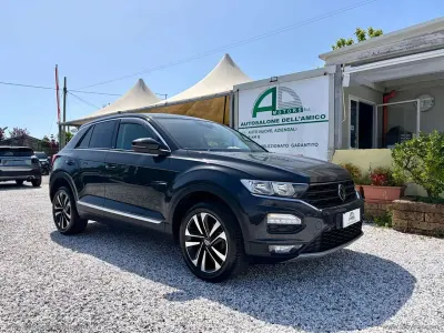 Usata VW T-Roc Style 110 CV (80 kW) 2021 Grigio SUV