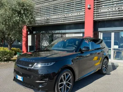 Usata Land Rover Range Rover Sport SE Dynamic 249 CV (183 kW) 2023 Nero SUV