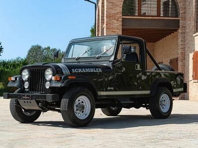 Usata Jeep CJ 73 CV (53 kW) 1984 Nero SUV