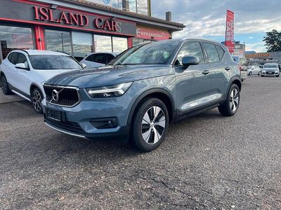 Usata Volvo XC40 Momentum 150 CV (110 kW) 2018 Grigio SUV