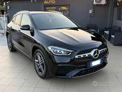 Usata Mercedes GLA200 Executive 150 CV (110 kW) 2021 Nero SUV
