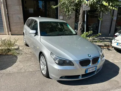 Usata BMW 530 Sport Line 231 CV (169 kW) 2006 Argento Station wagon