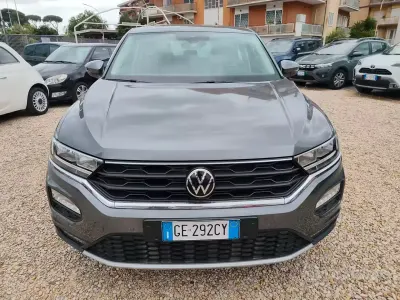 Usata VW T-Roc Business 150 CV (110 kW) 2021 Grigio SUV