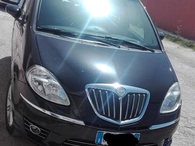Usata Lancia Musa 90 CV (66 kW) 2008 Nero Monovolume
