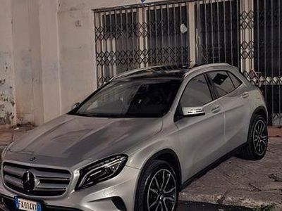 Usata Mercedes GLA220 177 CV (130 kW) 2015 Grigio SUV