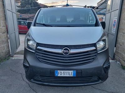 Bianco Usata 2016 Opel Vivaro Essentia Monovolume | 9400 € (Ottimo prezzo)