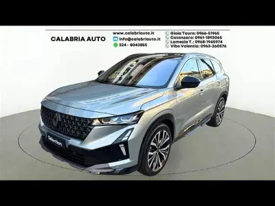 Nuova Renault Espace Iconic 200 CV (147 kW) 2025 Grigio chiaro Monovolume