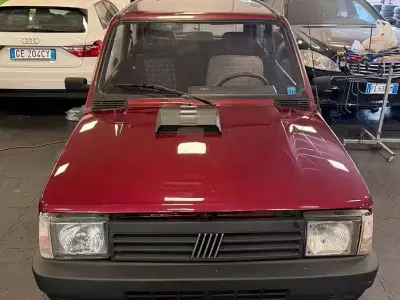 Usata Fiat Panda 4x4 50 CV (36 kW) 1992 Rosso Utilitaria