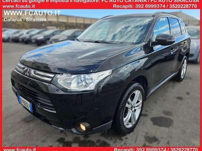 Usata Mitsubishi Outlander Intense 150 CV (110 kW) 2013 Nero SUV