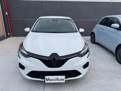 Usata Renault Clio V 100 CV (73 kW) 2021 Bianco Berlina