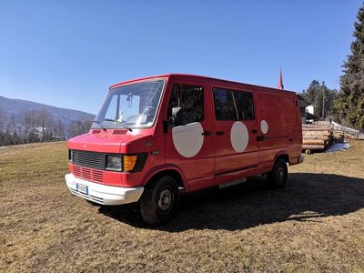 usata Mercedes T1 310/33