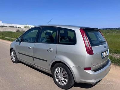 Begagnad Ford C-MAX 109 HK (80 kW) 2008 Grå Minibuss