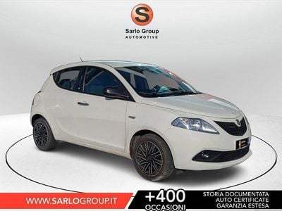 Usata Lancia Ypsilon Platinum 69 CV (50 kW) 2018 Bianco Utilitaria