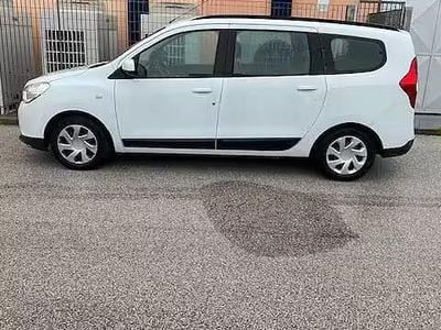 Usata Dacia Lodgy Lauréate 90 CV (66 kW) 2016 Bianco Monovolume