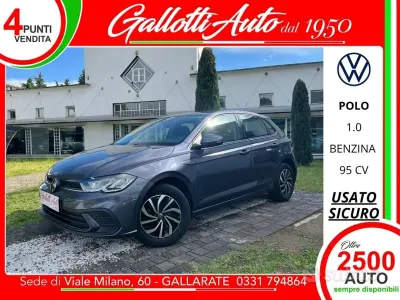 Usata VW Polo Life 95 CV (69 kW) 2023 Grigio Utilitaria