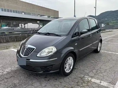 Usata Lancia Musa 90 CV (66 kW) 2009 Blu Monovolume