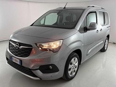Usata Opel Combo Life S 102 CV (75 kW) 2018 Argento Monovolume