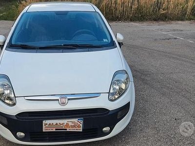 Brugt Fiat Punto 75 HK (55 kW) 2012 Hvid Hatchback