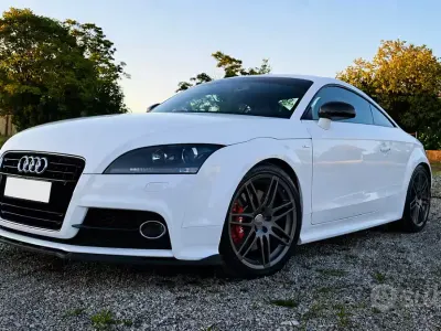 Begagnad Audi TT S-Line 211 HK (155 kW) 2010 Vit Sportkupé
