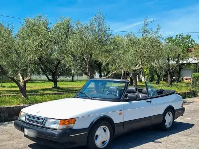 Begagnad Saab 900 Cabriolet Aero 160 HK (117 kW) 1992 Vit Cab