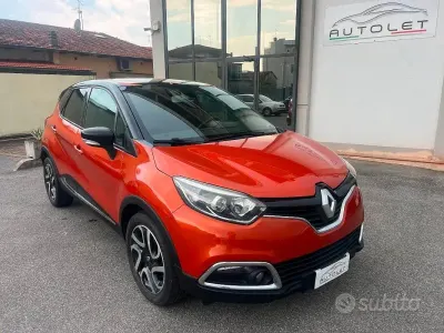 Usata Renault Captur 90 CV (66 kW) 2014 Arancione SUV