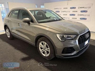 Usata Audi Q3 Business 150 CV (110 kW) 2021 Grigio metallizzato SUV