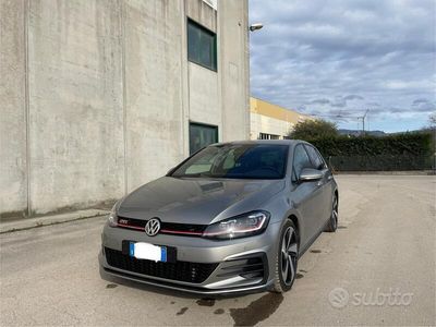 Usata VW Golf VII GTI 245 CV (180 kW) 2019 Grigio Berlina