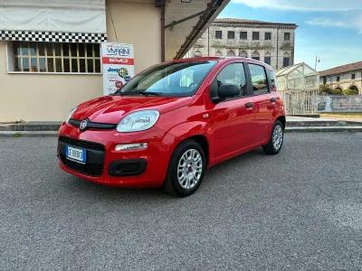 Usata Fiat Panda S 70 CV (51 kW) 2021 Rosso Utilitaria