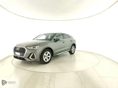 Usata Audi Q3 Sportback S-Line 150 CV (110 kW) 2024 Grigio SUV