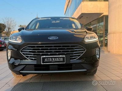 Usata Ford Kuga Titanium 120 CV (88 kW) 2020 Nero SUV