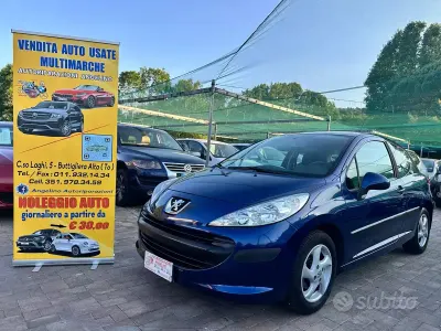 Usata Peugeot 207 73 CV (53 kW) 2007 Bianco Berlina