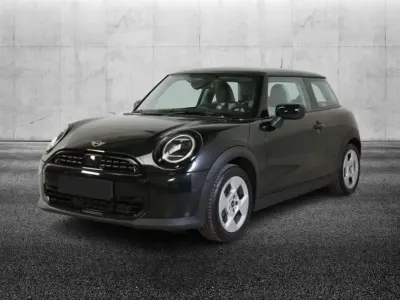 Usata Mini Cooper Classic 156 CV (114 kW) 2024 Nero Utilitaria
