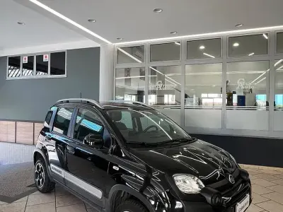 Usata Fiat Panda Cross Cross 86 CV (63 kW) 2021 Nero Utilitaria