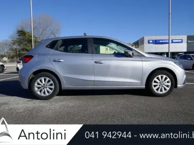 Usata Seat Ibiza Style 80 CV (58 kW) 2019 Argento Utilitaria