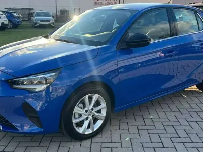Usata Opel Corsa 75 CV (55 kW) 2023 Argento Utilitaria
