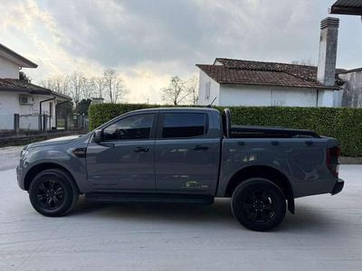 Usata Ford Ranger Wildtrack 170 CV (125 kW) 2022 Grigio Pick-up