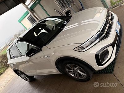 Usata VW T-Roc R-line 150 CV (110 kW) 2024 SUV