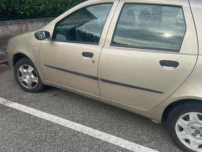 Usata Fiat Punto 60 CV (44 kW) 2007 Utilitaria