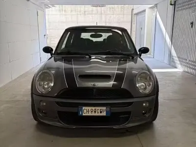Usata Mini John Cooper Works 200 CV (147 kW) 2003 Grigio Utilitaria