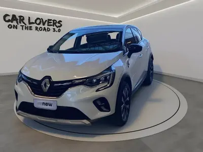 Usata Renault Captur Techno 143 CV (105 kW) 2023 Xui montecarlo bianconero SUV