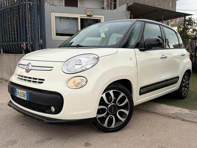 Usata Fiat 500L Lounge 85 CV (62 kW) 2014 Bianco Monovolume