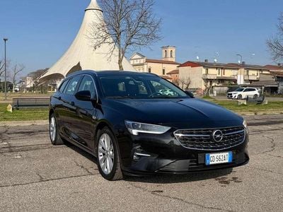 Usata Opel Insignia Business Elegance 174 CV (127 kW) 2020 Nero Station wagon