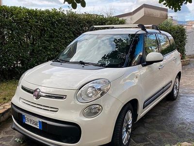 Usata Fiat 500L Living 105 CV (77 kW) 2014 Bianco Monovolume