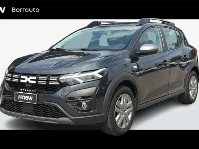 Usata Dacia Sandero Expression 101 CV (74 kW) 2023 Grigio Berlina